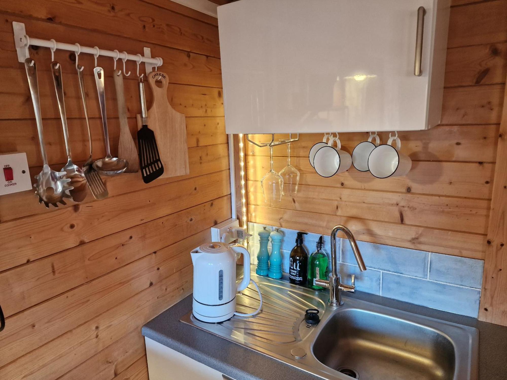 Chalet Cherry Orchard Retreat Chideock